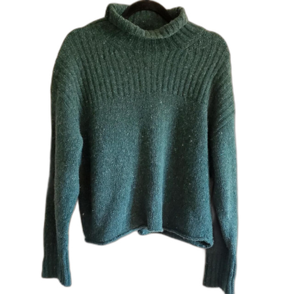 J. Crew Sweaters - Jcrew Women's Green Jumper